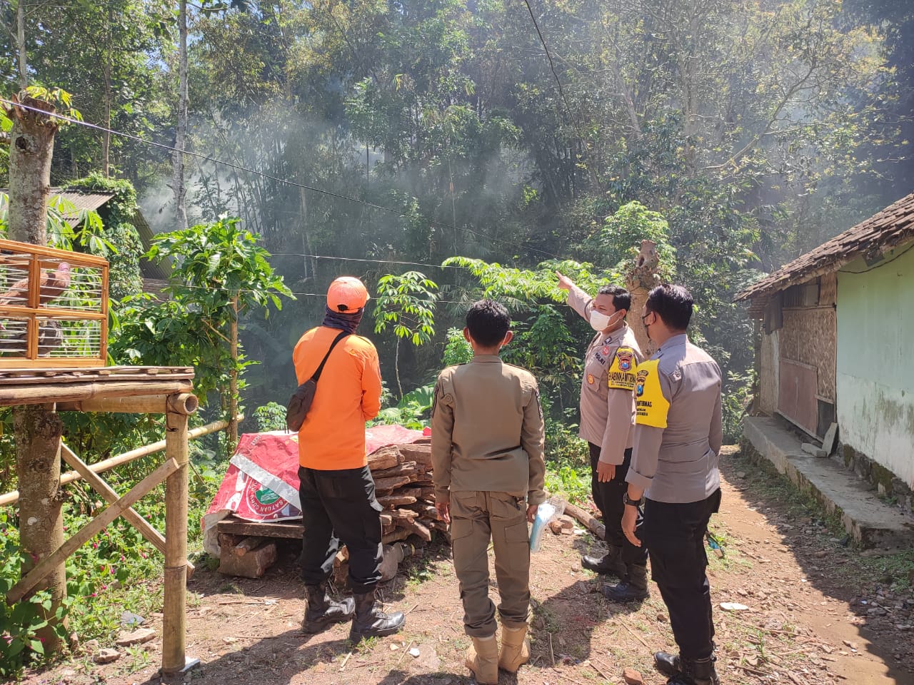 Polres Jember bersama BPBD Lakukan Mitigasi Tindaklanjuti Status Gunung Raung