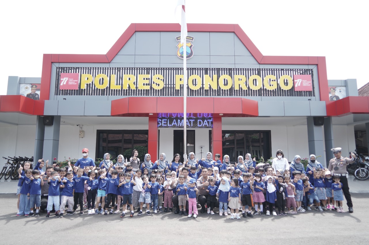Kenalkan Tugas Polisi Kepada Anak Sejak Dini, Polres Ponorogo Laksanakan Program 'POLSANAK'